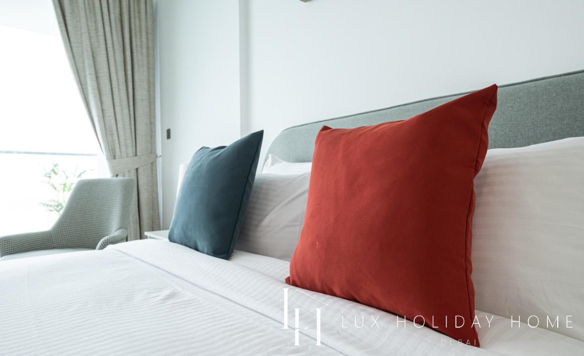 Lux Opulent Island Suite 6 Burj View ドバイ エクステリア 写真